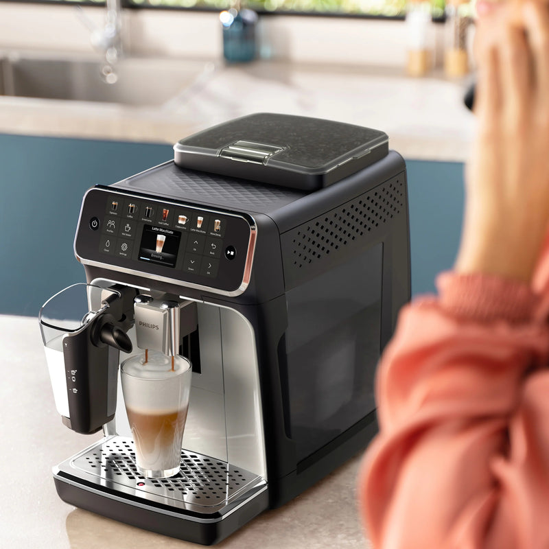B-Class Refurbished - Philips 4400 LatteGo Automatic Espresso Machine, EP4447/90 - Black Chrome